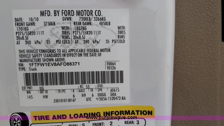 image for item F7729 2010 Ford F150 Lariat SuperCrew pickup truck