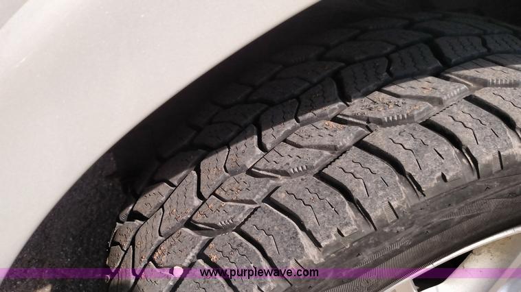 image for item F7729 2010 Ford F150 Lariat SuperCrew pickup truck