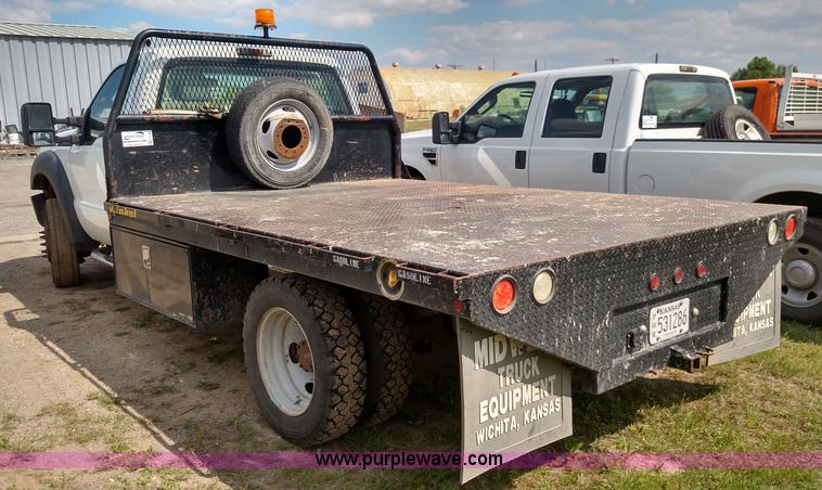 image for item F7730 2011 Ford F450 Super Duty XL flatbed truck