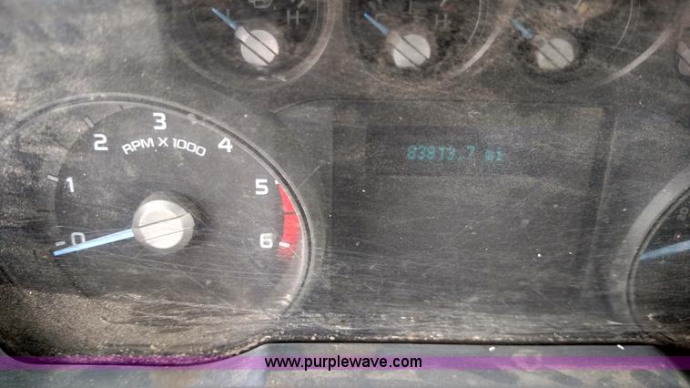 image for item F7730 2011 Ford F450 Super Duty XL flatbed truck