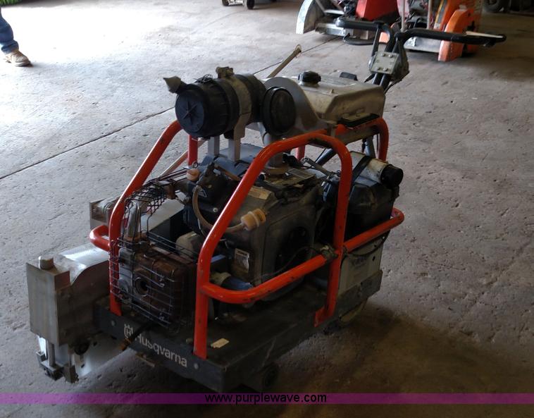 image for item F7734 Husqvarna 4000 soft cut early entry concrete saw