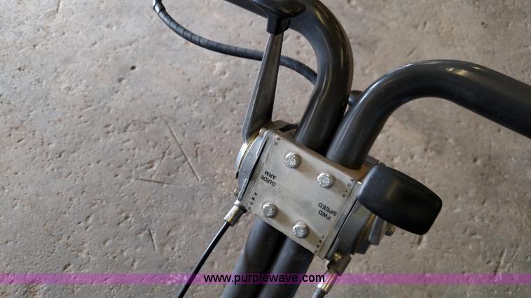 image for item F7734 Husqvarna 4000 soft cut early entry concrete saw