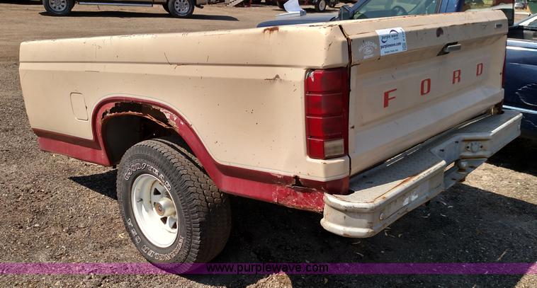 image for item F7762 8' pickup truck bed trailer