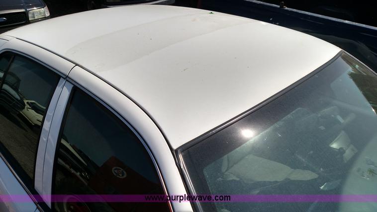 image for item F7765 2007 Ford Crown Victoria Police Interceptor