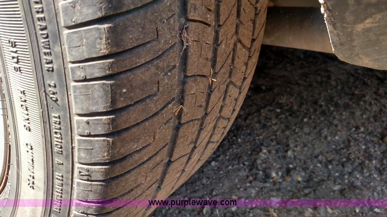 image for item F7765 2007 Ford Crown Victoria Police Interceptor