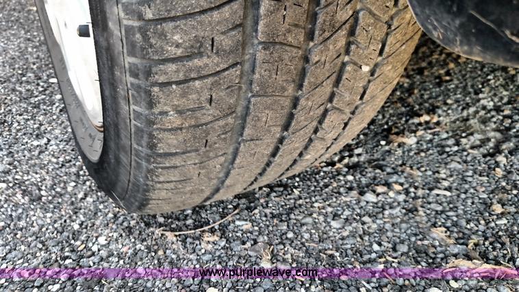 image for item F7765 2007 Ford Crown Victoria Police Interceptor