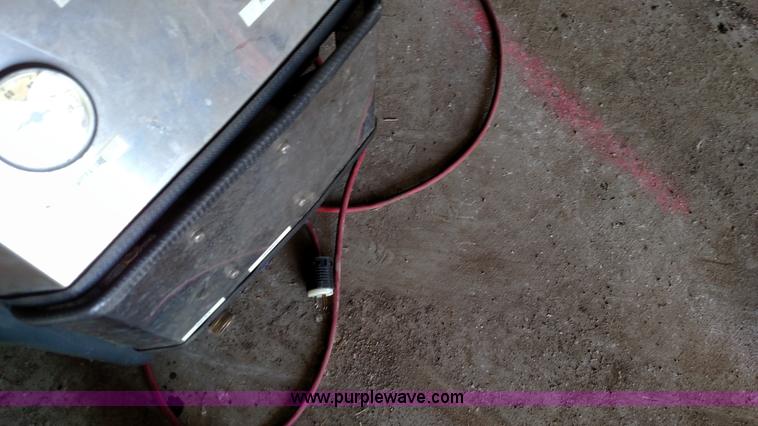 image for item F7771 Hot water pressure washer