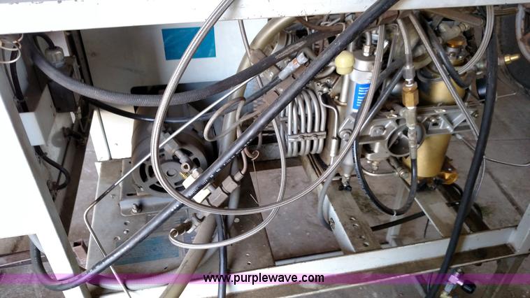 image for item F7772 Bauer UT1USE cascade system