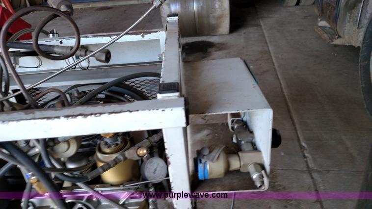 image for item F7772 Bauer UT1USE cascade system