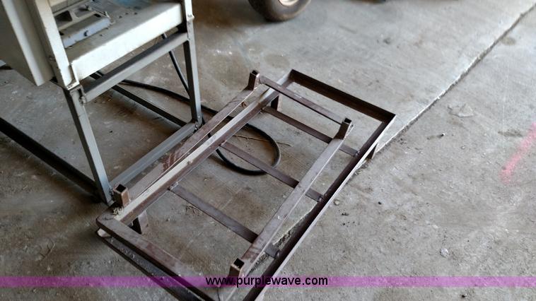 image for item F7772 Bauer UT1USE cascade system