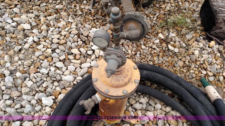 image for item F7781 Empire sand pot