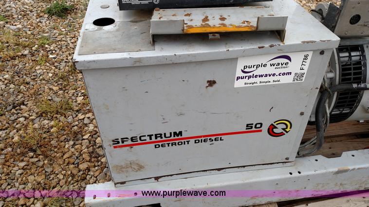 image for item F7786 Spectrum 500S60 generator