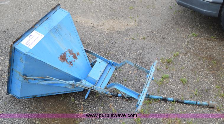 image for item G3508 Spreader box