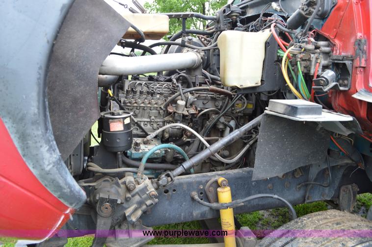 image for item G3512 1995 Ford LA8000 AeroMax 106 flatbed truck