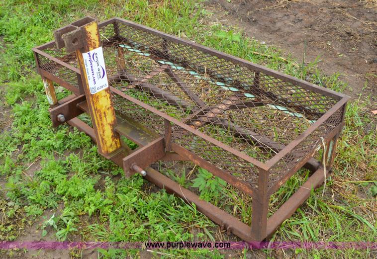 image for item G3515 Three point carry-all