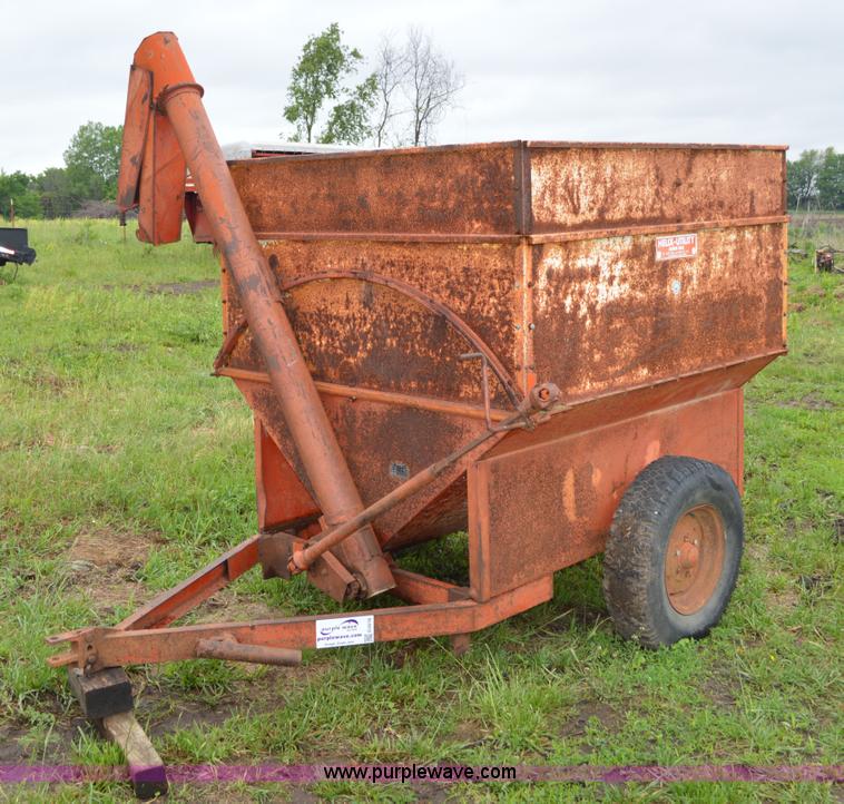 image for item G3516 Helix utility auger wagon