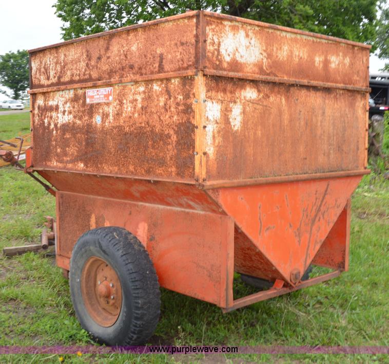 image for item G3516 Helix utility auger wagon