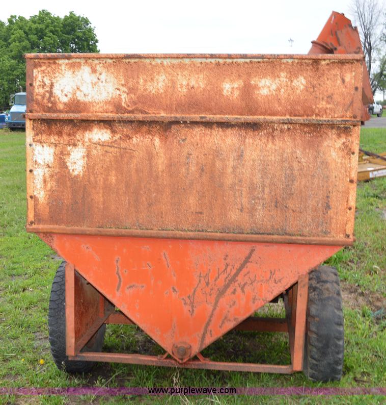 image for item G3516 Helix utility auger wagon