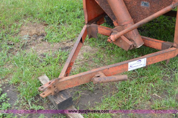 image for item G3516 Helix utility auger wagon