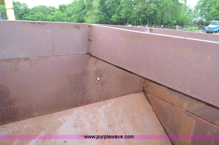 image for item G3516 Helix utility auger wagon