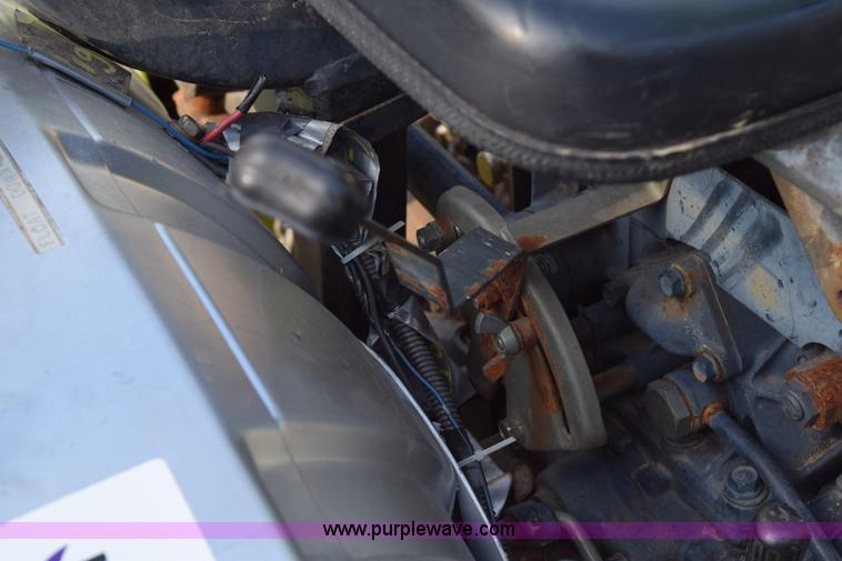 image for item H5098 Field-boss TX2160T tractor