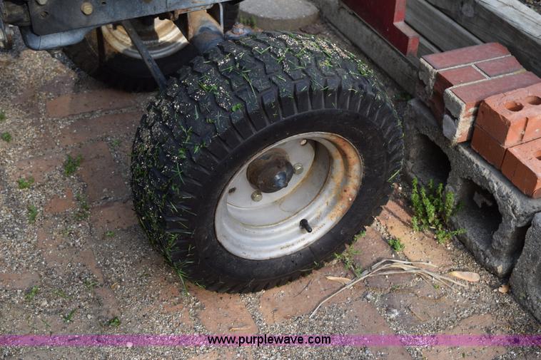 image for item H5098 Field-boss TX2160T tractor