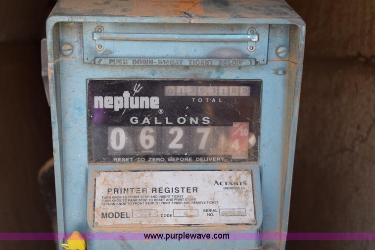 image for item H5103 1999 Chevrolet C7500 propane truck