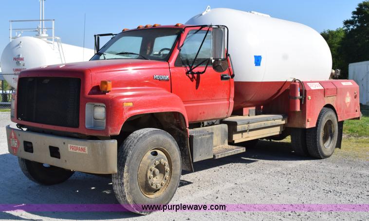 image for item H5104 1992 Chevrolet Kodiak propane truck
