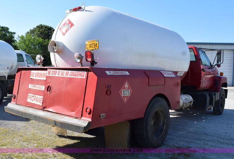 image for item H5104 1992 Chevrolet Kodiak propane truck