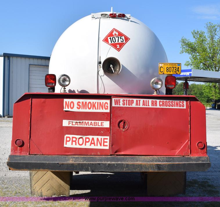image for item H5104 1992 Chevrolet Kodiak propane truck