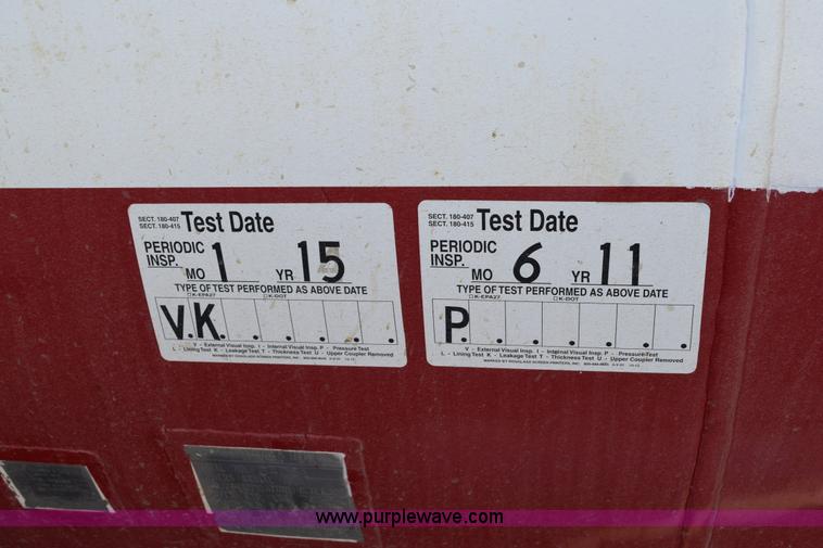 image for item H5104 1992 Chevrolet Kodiak propane truck