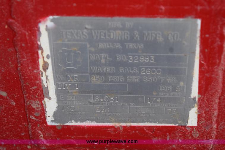 image for item H5104 1992 Chevrolet Kodiak propane truck