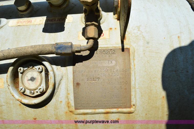 image for item H5105 1996 GMC TopKick propane truck