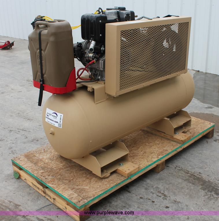 image for item H5814 Ingersoll Rand 2475 air compressor
