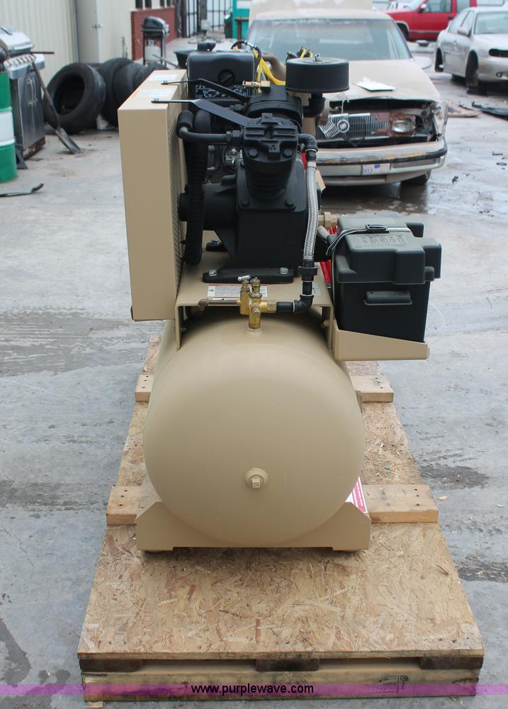 image for item H5814 Ingersoll Rand 2475 air compressor