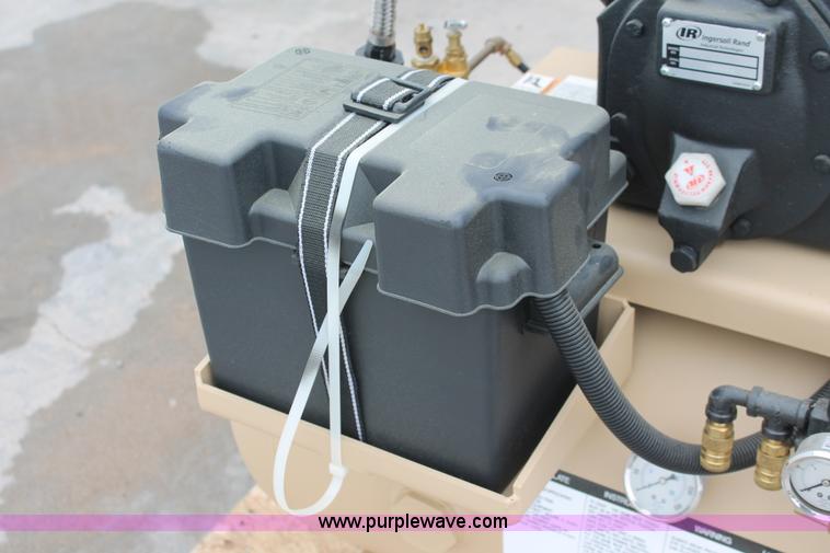 image for item H5814 Ingersoll Rand 2475 air compressor