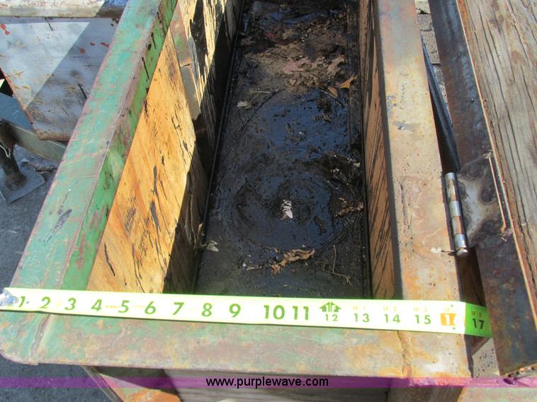 image for item H7568 1999 Biltrite 16' utility trailer