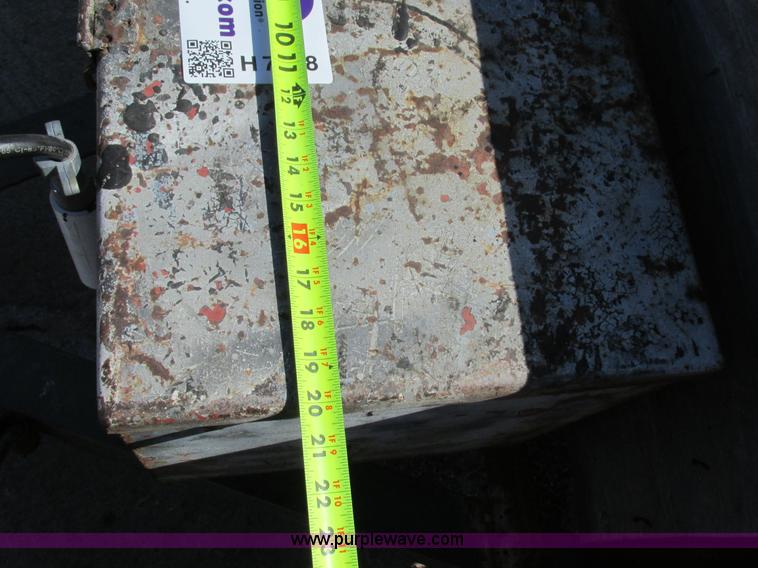 image for item H7568 1999 Biltrite 16' utility trailer