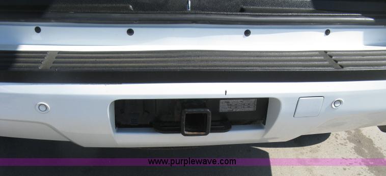 image for item H8643 2012 GMC Yukon SLE SUV
