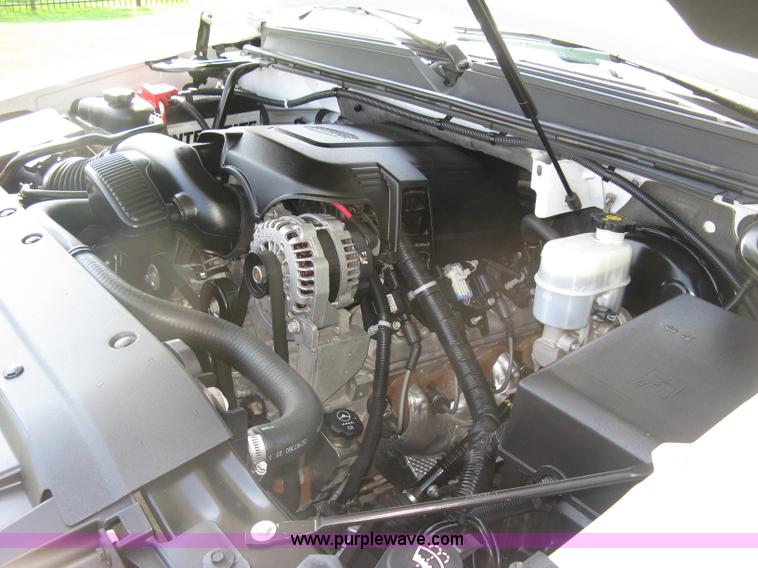 image for item H8643 2012 GMC Yukon SLE SUV