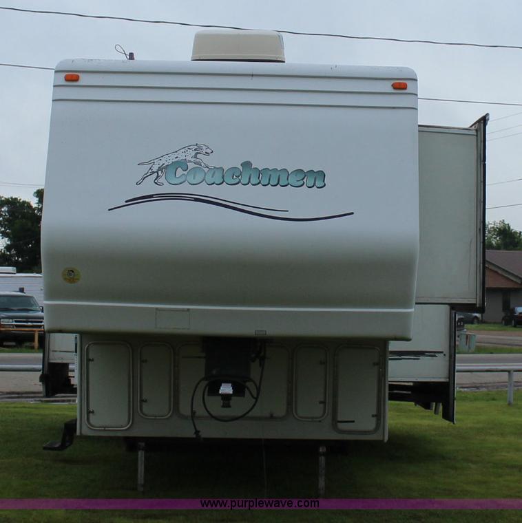 image for item I1672 2000 Coachmen Prospera camper