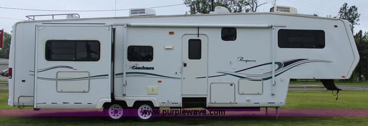 image for item I1672 2000 Coachmen Prospera camper