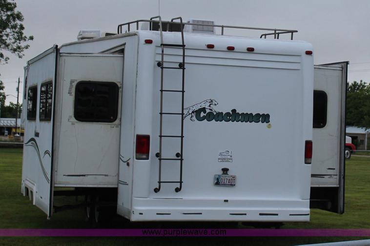 image for item I1672 2000 Coachmen Prospera camper