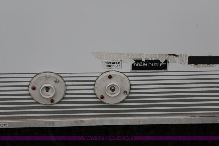 image for item I1672 2000 Coachmen Prospera camper