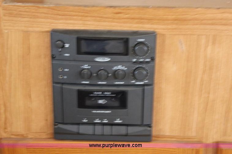 image for item I1672 2000 Coachmen Prospera camper