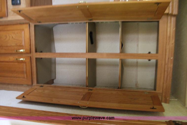 image for item I1672 2000 Coachmen Prospera camper