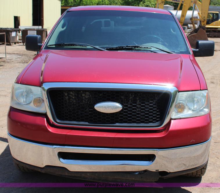 image for item I1700 2008 Ford F150 XLT SuperCrew pickup truck