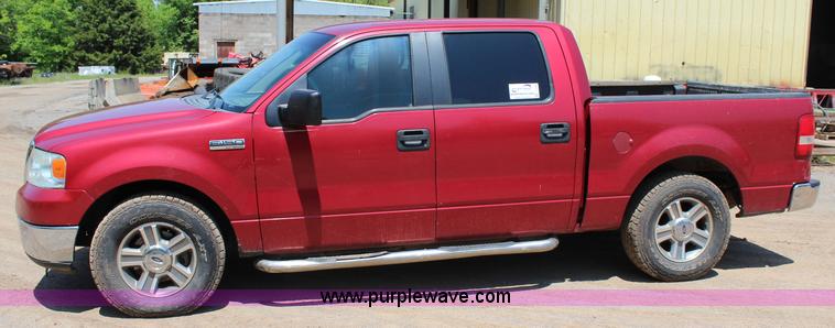 image for item I1700 2008 Ford F150 XLT SuperCrew pickup truck