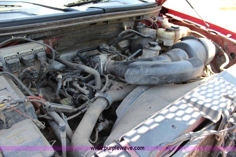 image for item I1700 2008 Ford F150 XLT SuperCrew pickup truck