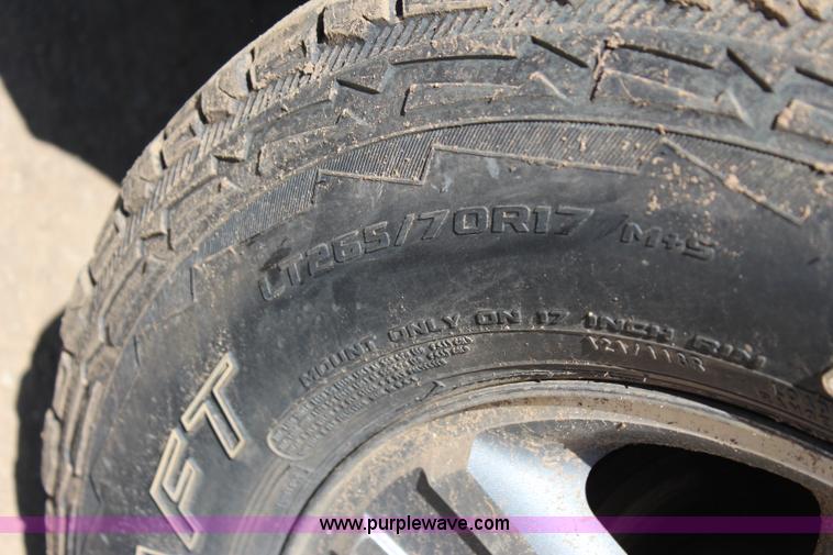 image for item I1700 2008 Ford F150 XLT SuperCrew pickup truck